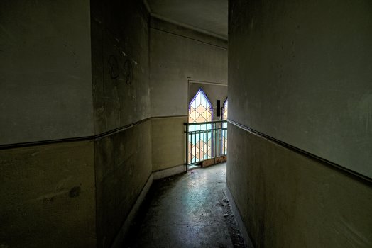 25. Vers la lumière...